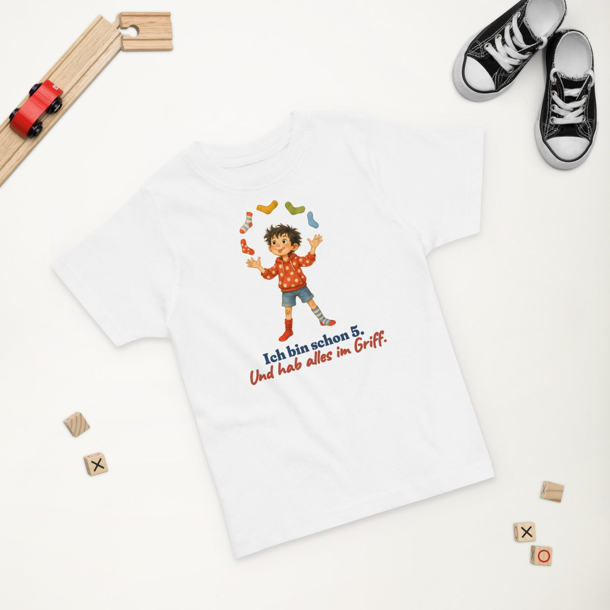 Ich bin schon 5. Und hab alles im Griff. — Kleinkind-Shirt – Produktfoto