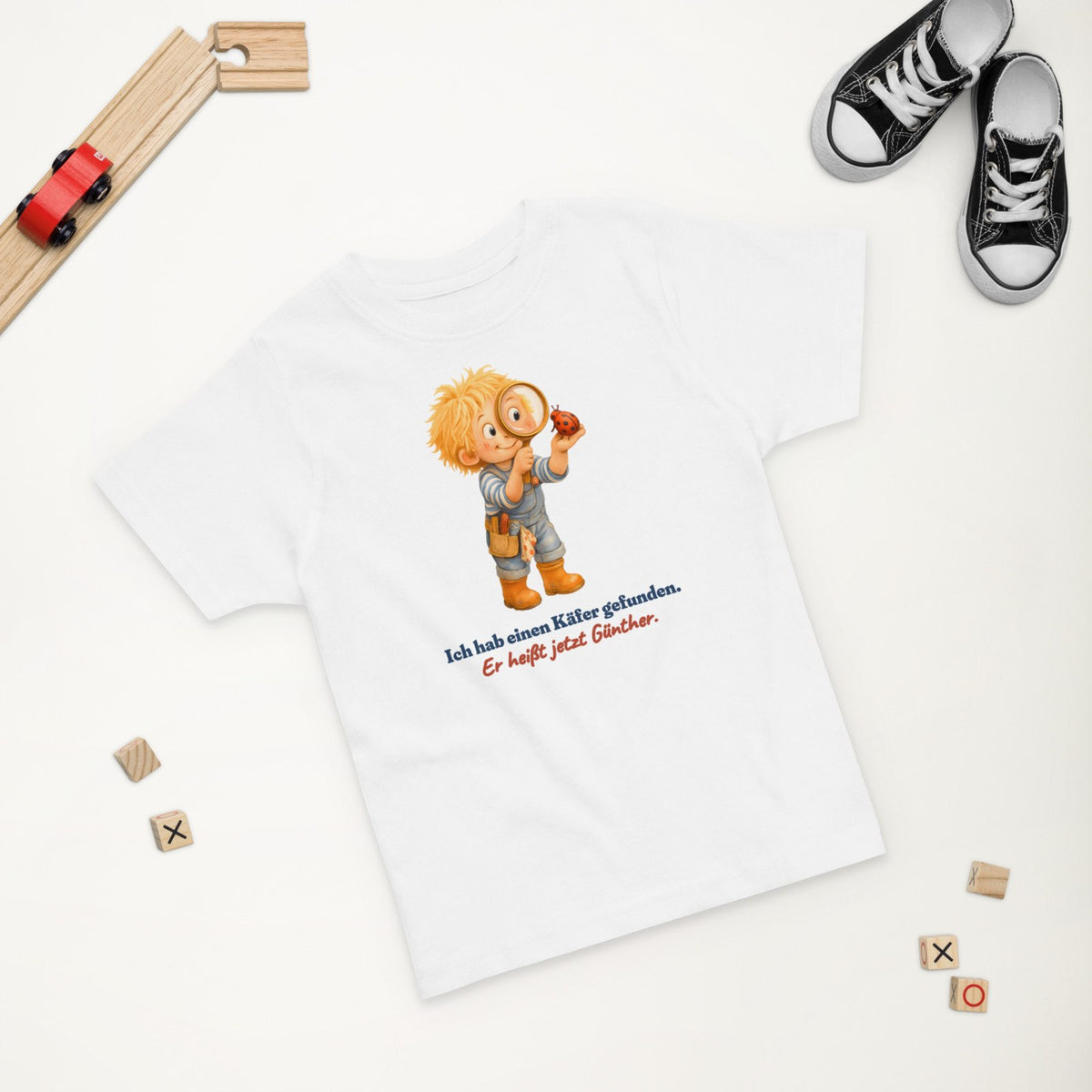 Ich hab einen Käfer gefunden. Er heißt jetzt Günther. — Kleinkind-Shirt – Produktfoto