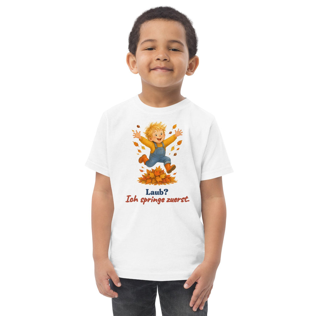 Laub? Ich springe zuerst. — Kleinkind-Shirt – Produktfoto