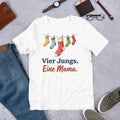 Vier Jungs. Eine Mama. — Shirt – Produktfoto